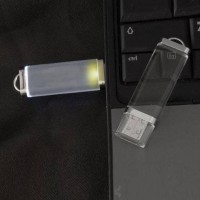 USB-Flash накопитель (флешка) прозрачная 
